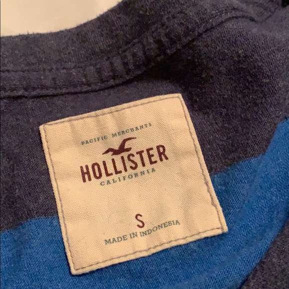 Hollister : Blue Striped 3/4 Sleeve Tee - Picture 2 of 4